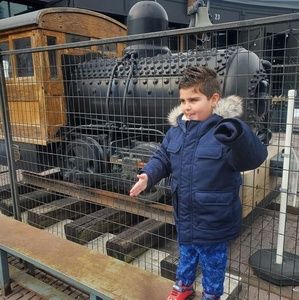 Meet your Posher, Mike